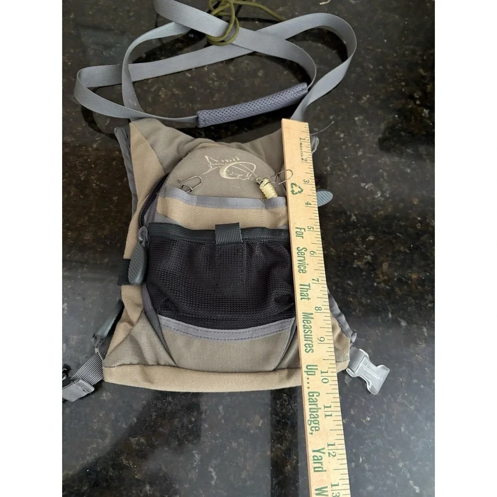 William Joseph Fishing Sling Bag Pack Strap Organizer Fly Tackle Equipment MINT